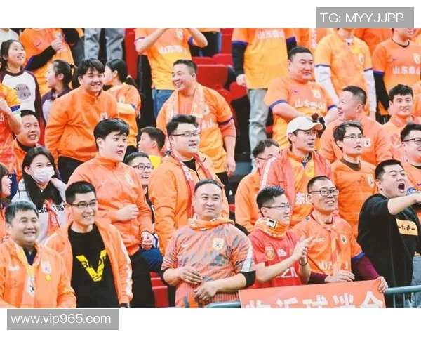 激情四溢的足球公开赛即将开幕各路豪强齐聚争夺冠军荣耀