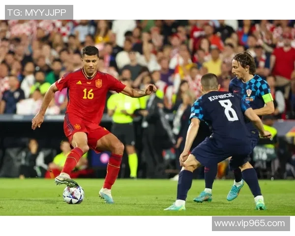 欧洲足球强队的崛起与挑战分析以及未来发展趋势探讨